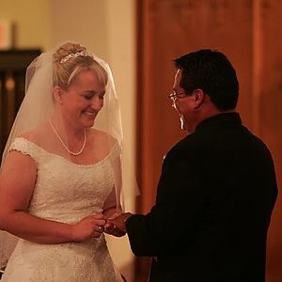 Meet your Posher, Laurie - Picture 1 of 1